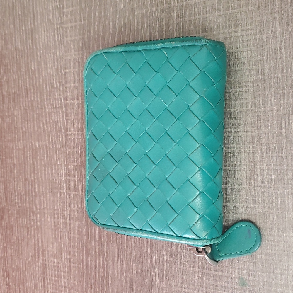 Bottega Veneta Intecciato Zip Around Card Case in Canard